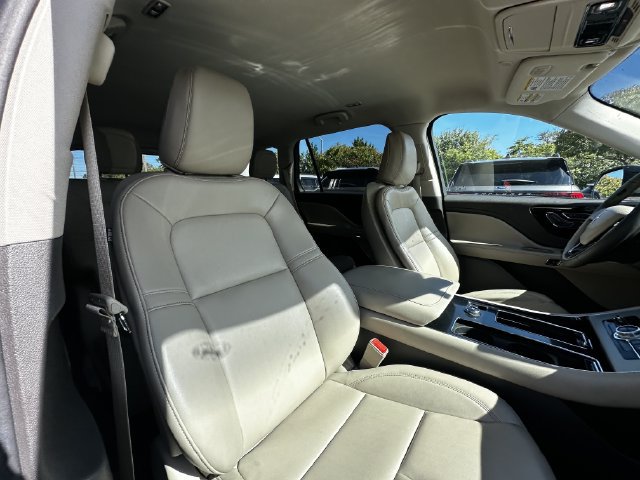 Certified 2024 Lincoln Aviator AWD w/ Elements Package image 34