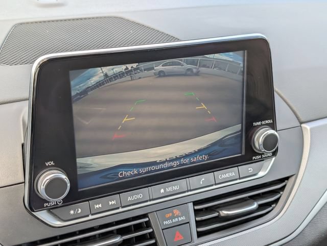 Used 2024 Nissan Altima 2.5 SR FWD image 27