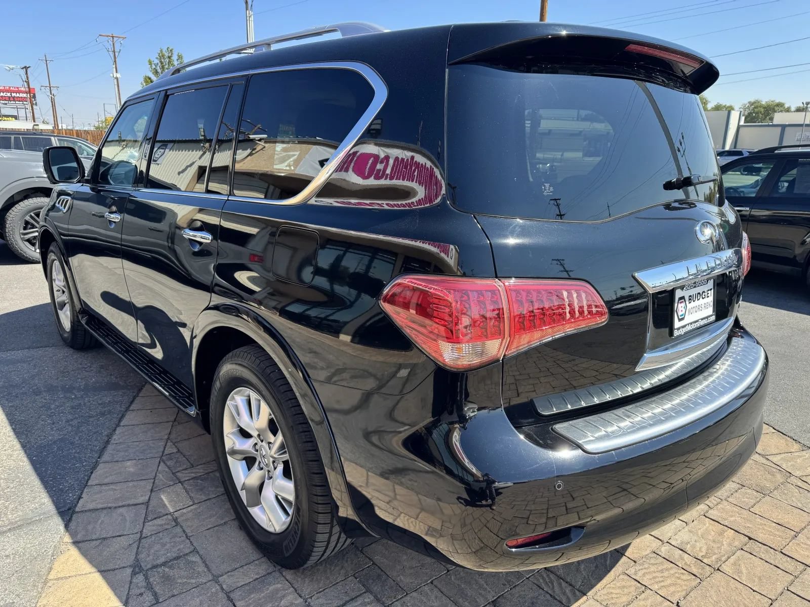 Used 2012 INFINITI QX56 4WD w/ Theater Pkg image 4