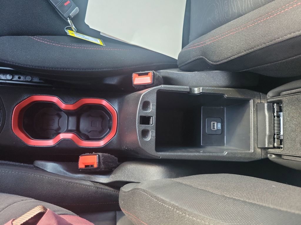 Used 2017 Jeep Renegade Trailhawk image 24