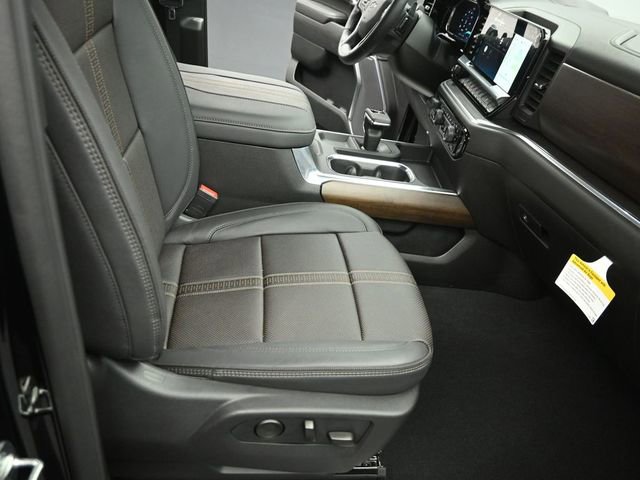 Used 2026 Chevrolet Silverado 1500 High Country w/ Midnight Edition image 27