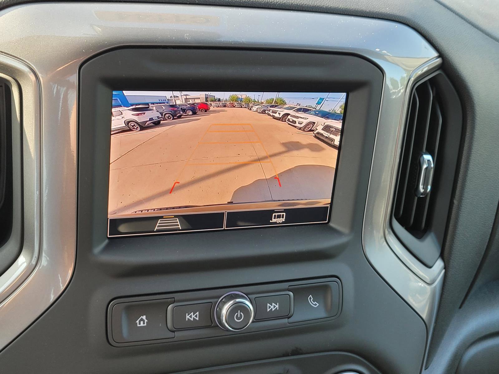 New 2026 Chevrolet Silverado 1500 Custom AWD/4WD image 17