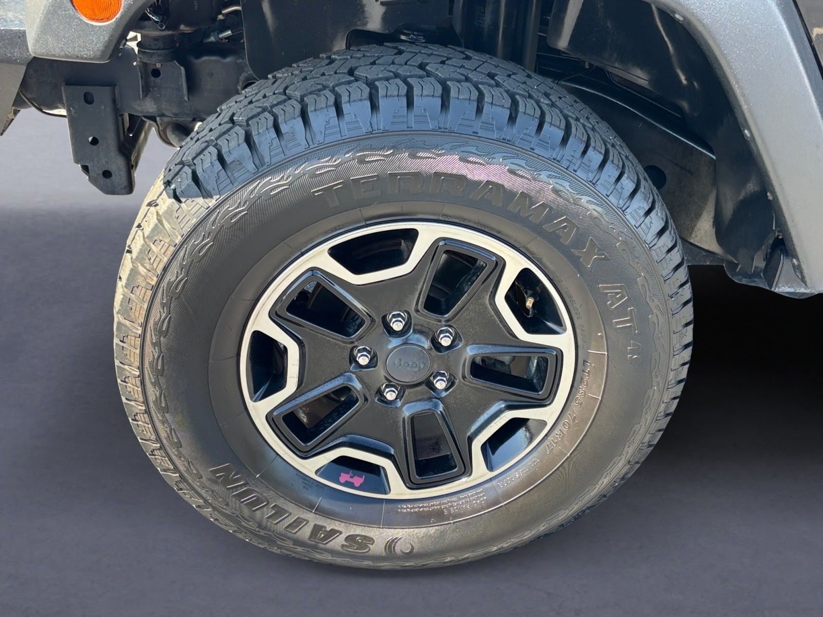 Used 2016 Jeep Wrangler Unlimited Sport AWD/4WD image 12