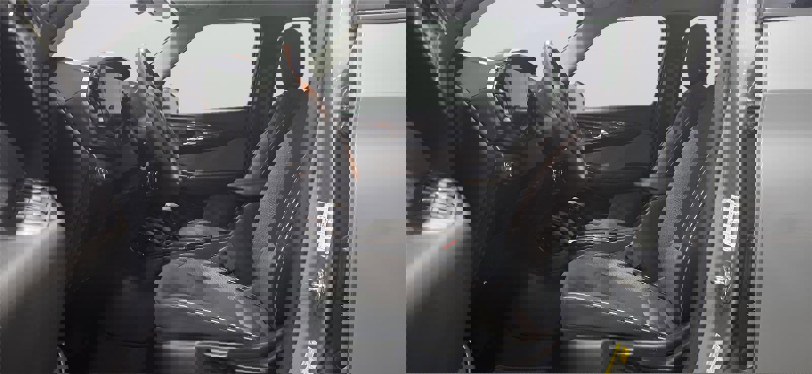 Used 2025 Chevrolet TrailBlazer LT image 9