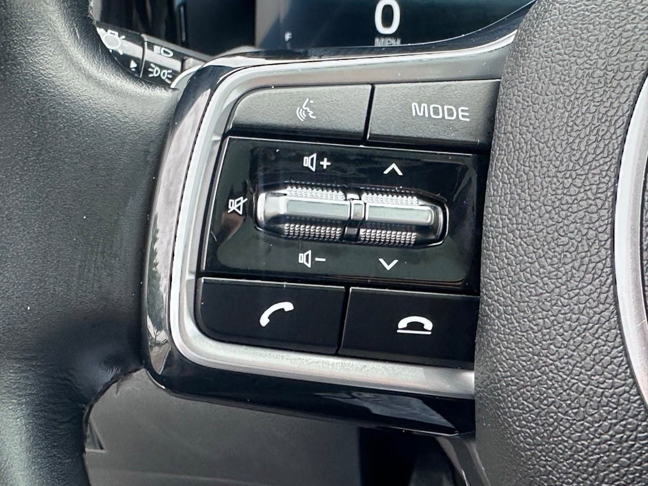 Used 2021 Kia Sorento SX Prestige image 31