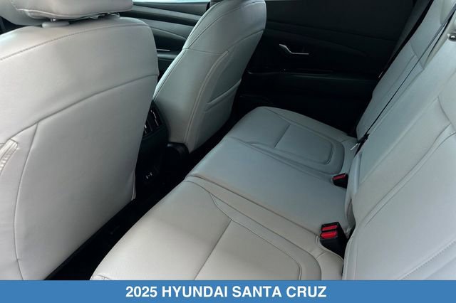 Used 2025 Hyundai Santa Cruz SEL AWD/4WD image 13