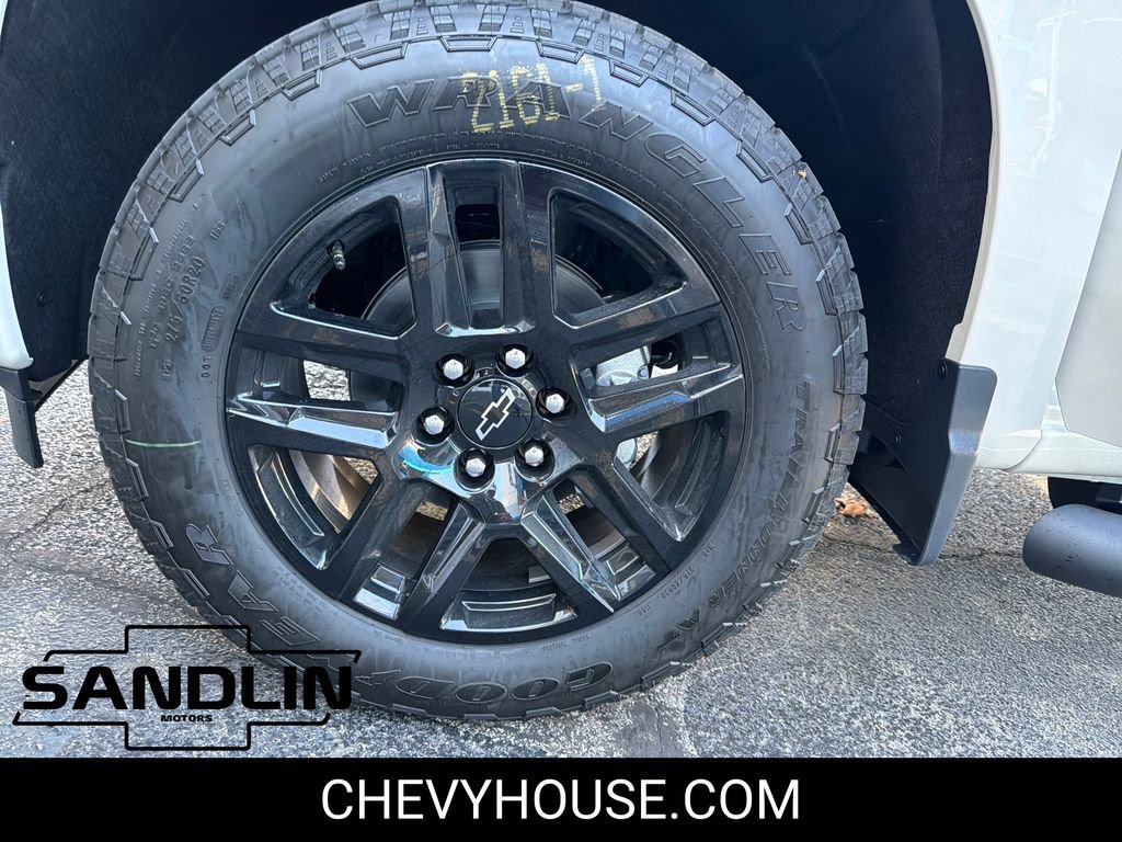 New 2026 Chevrolet Silverado 1500 Custom w/ Turbomax Blackout Package image 25