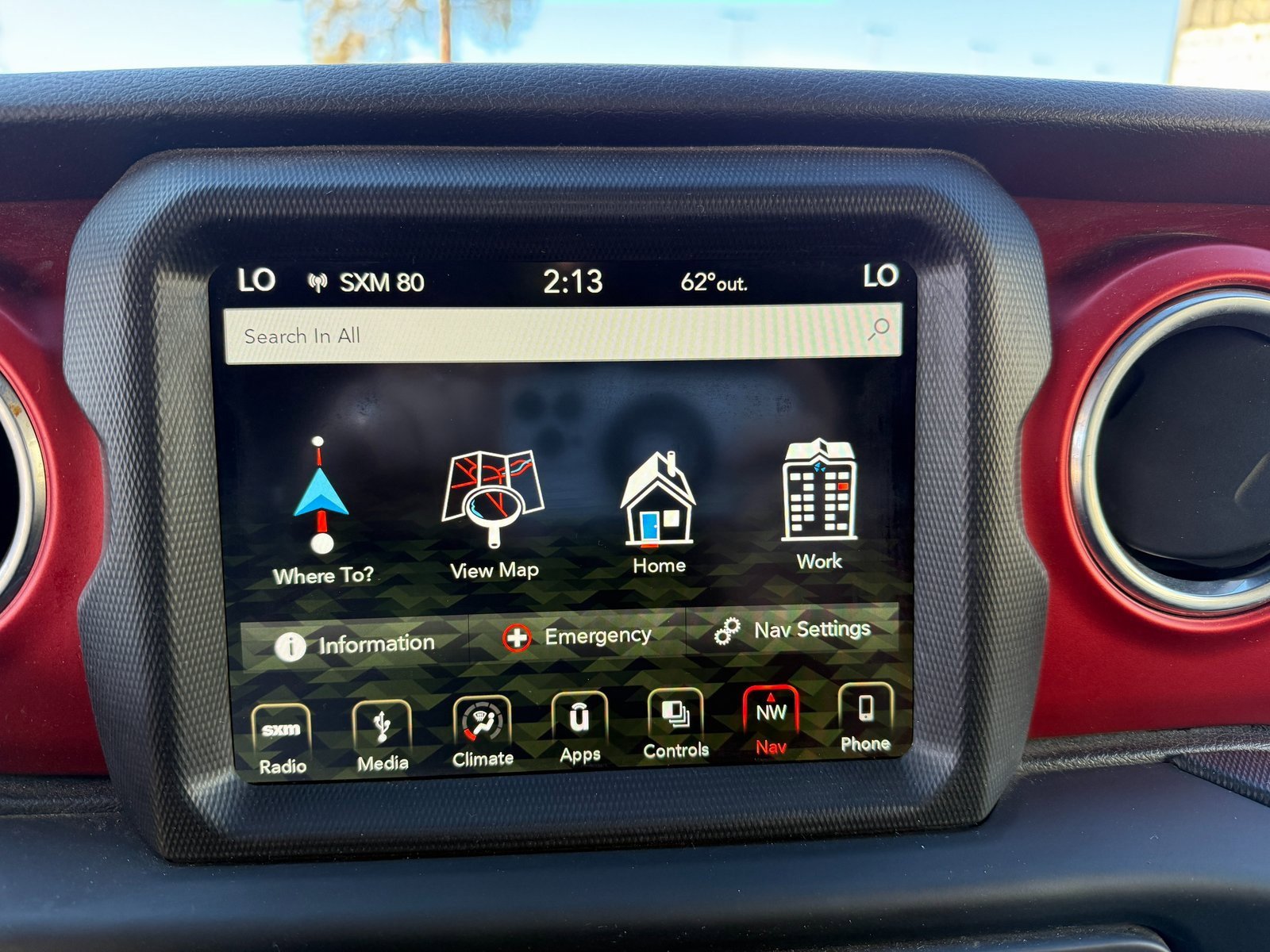 Used 2018 Jeep Wrangler Unlimited Rubicon w/ Uconnect 4C Nav & Sound Group image 11