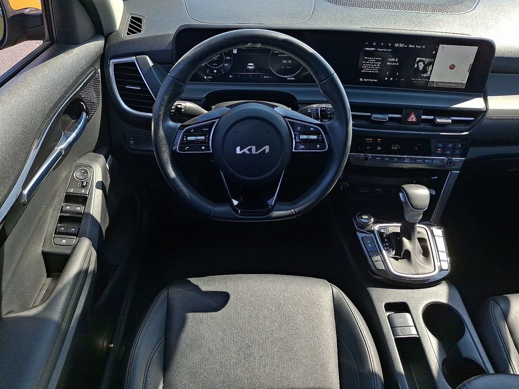 Certified 2024 Kia Seltos SX w/ SX Sunroof Package AWD/4WD image 12