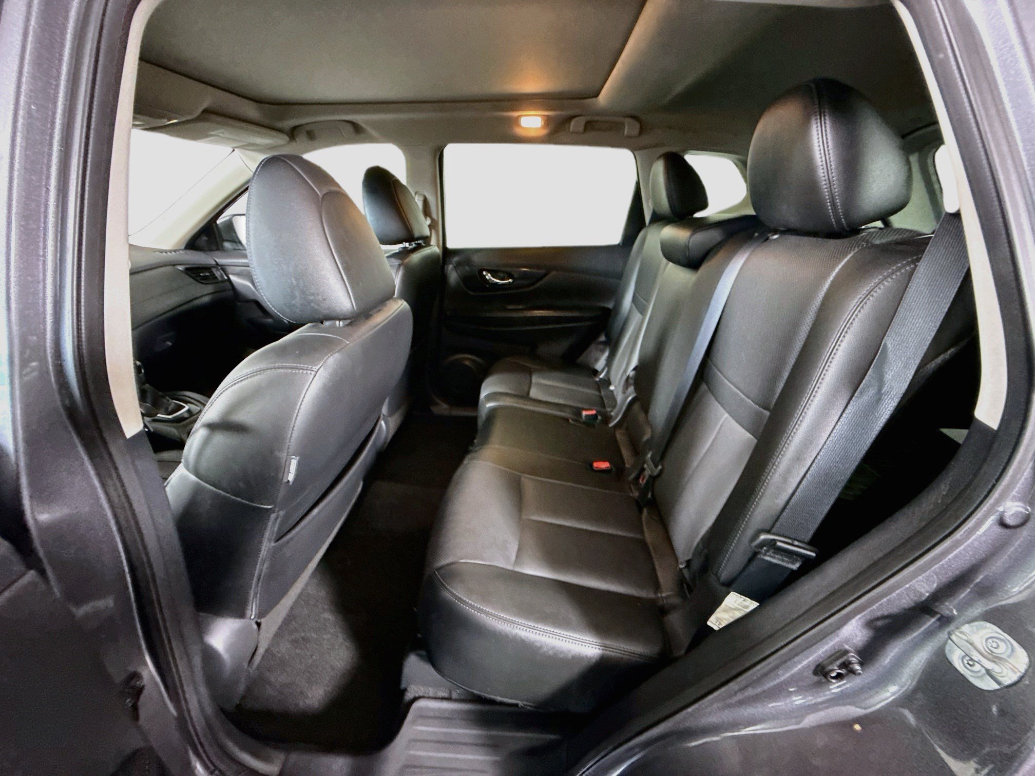Used 2019 Nissan Rogue SL w/ Premium Package AWD/4WD image 25