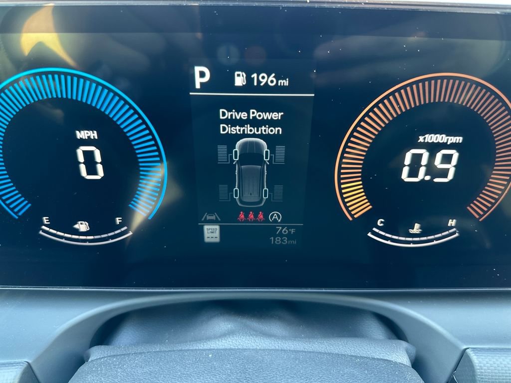 Certified 2025 Hyundai Tucson SE image 11