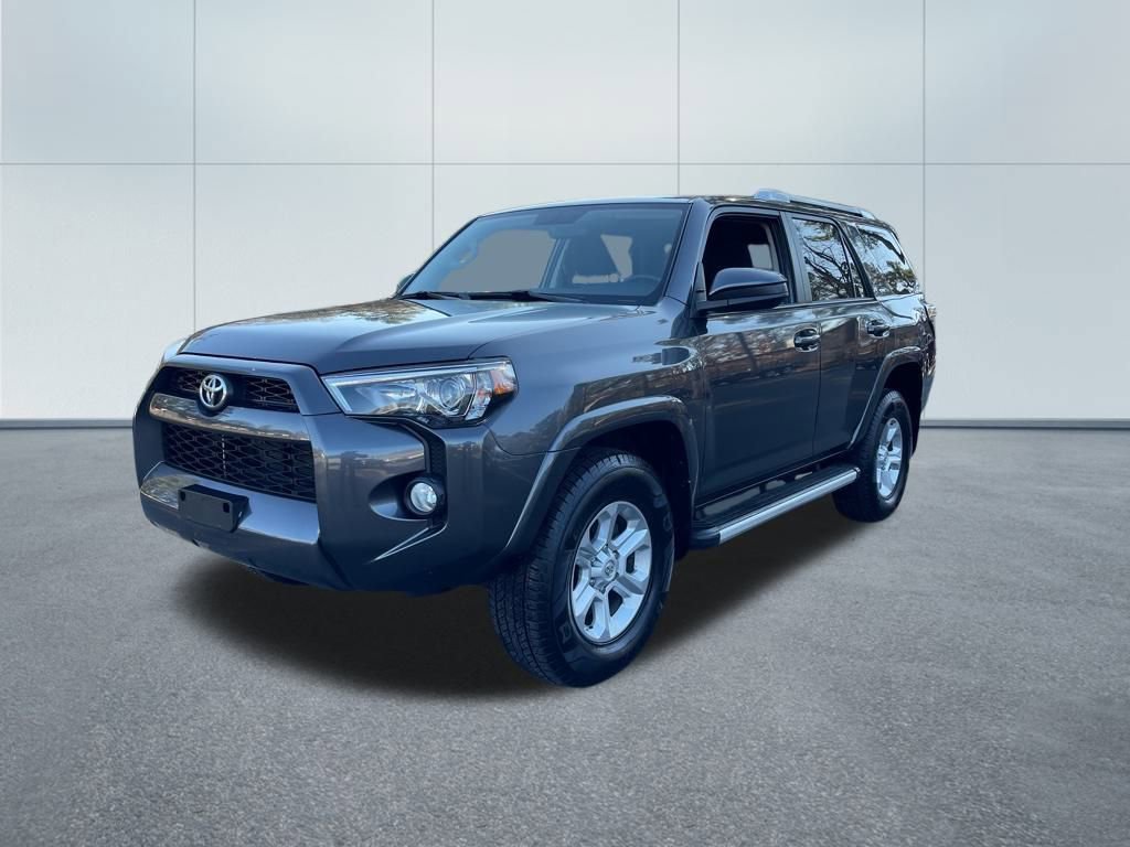 Used 2018 Toyota 4Runner SR5 image 2