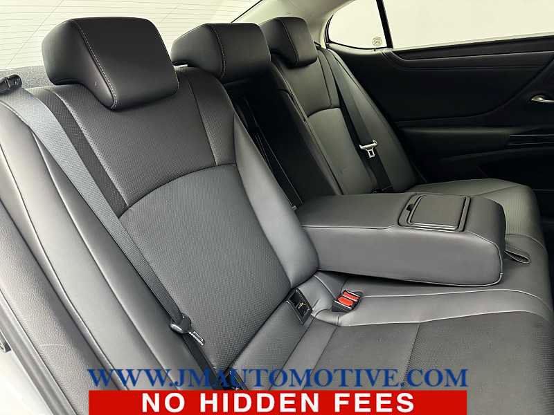 Used 2023 Lexus ES 250 w/ Premium Package image 19