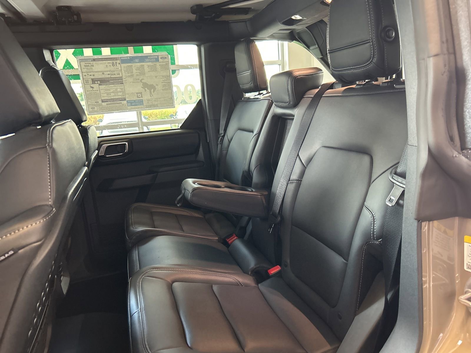 New 2025 Ford Bronco Badlands image 12