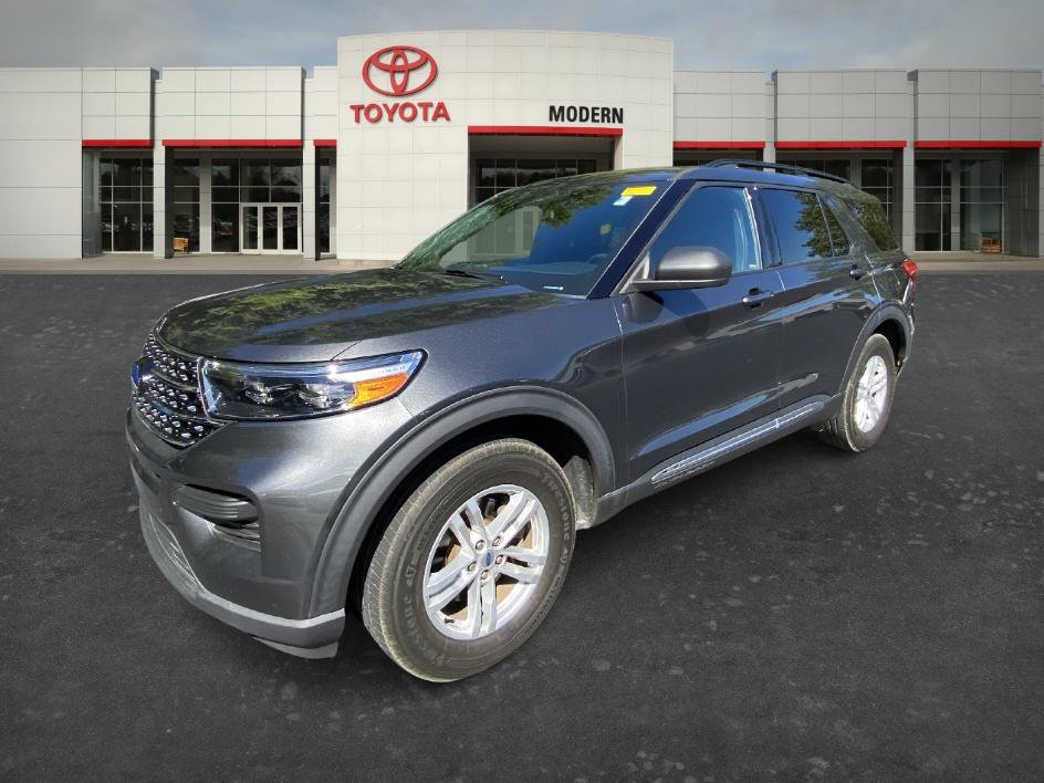 Used 2020 Ford Explorer XLT w/ Class III Trailer Tow Package AWD/4WD image 12