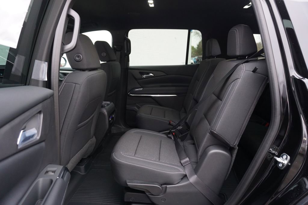 New 2026 Chevrolet Traverse LT image 9