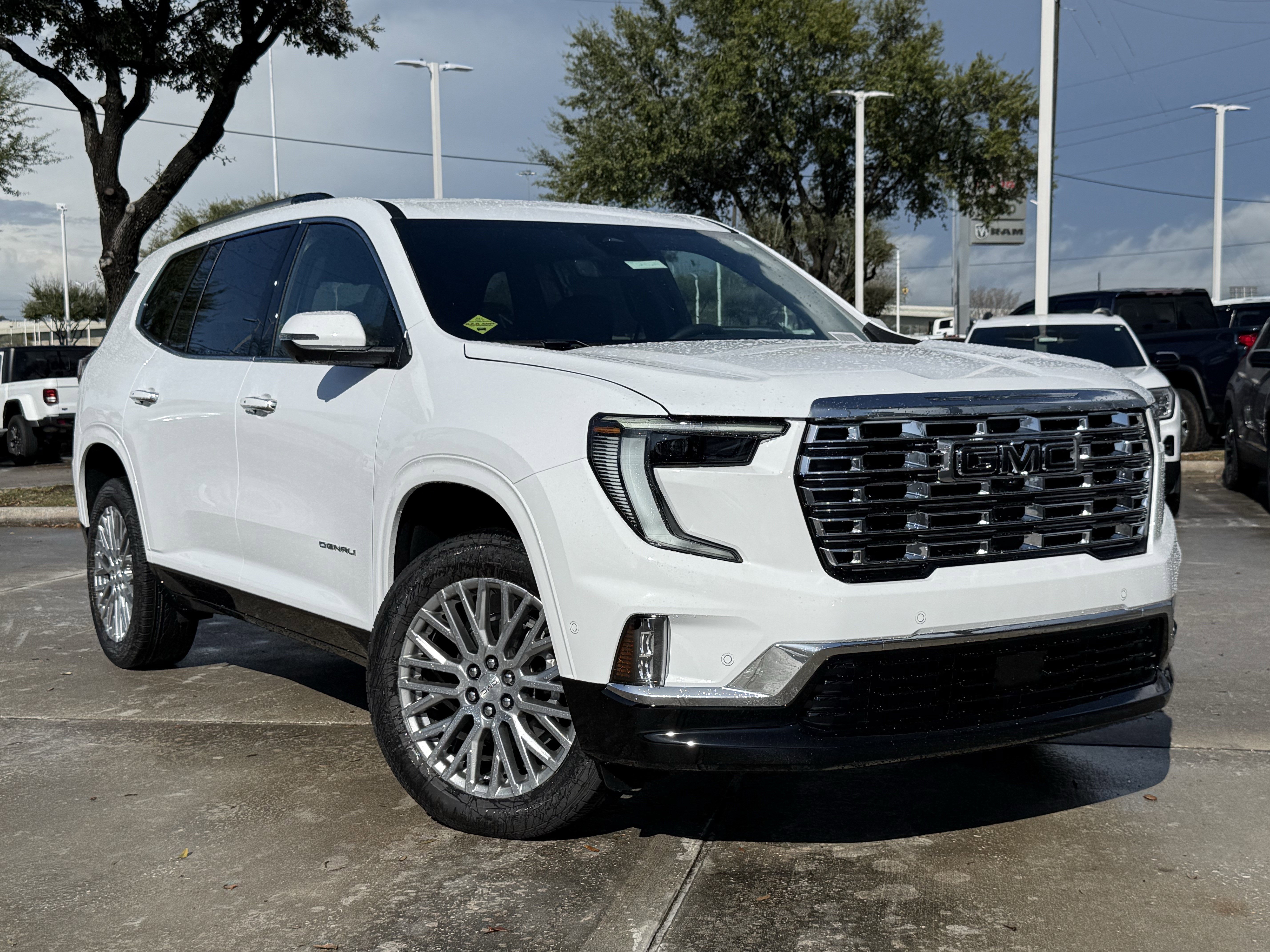 New 2026 GMC Acadia Denali w/ Super Cruise Package video 2