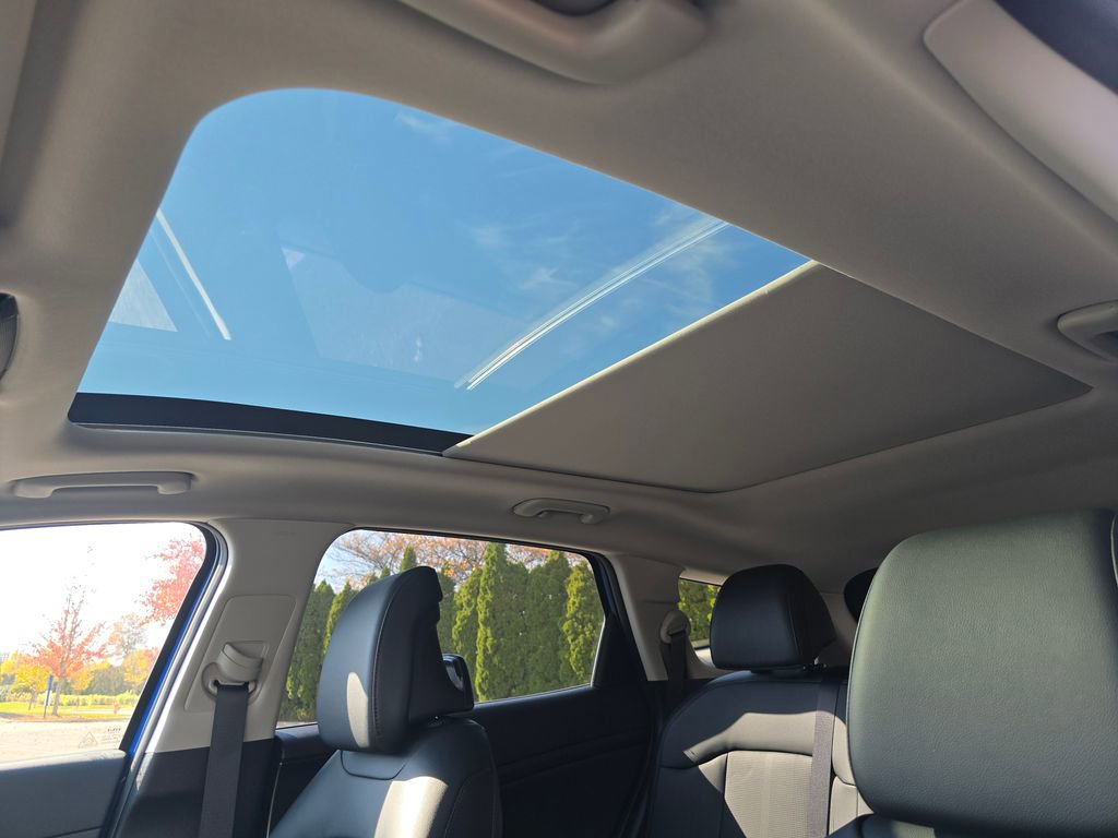 New 2026 Kia Sportage EX image 3