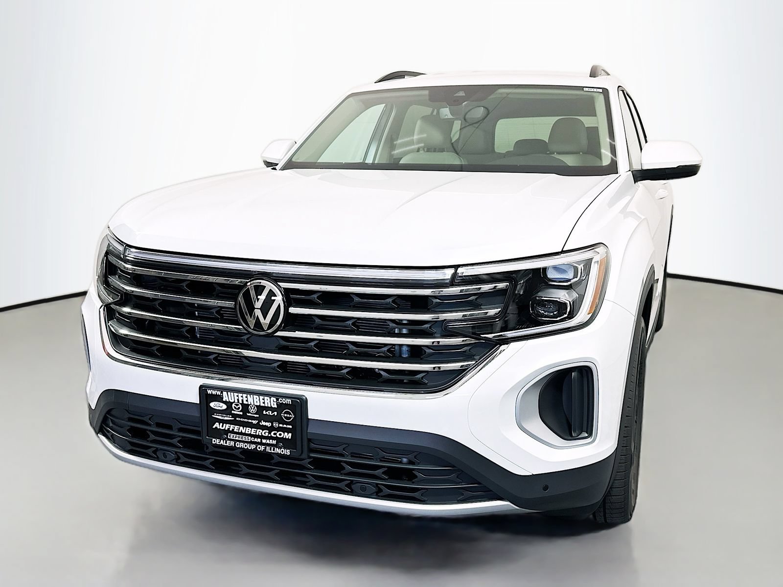 New 2026 Volkswagen Atlas SE AWD/4WD image 3