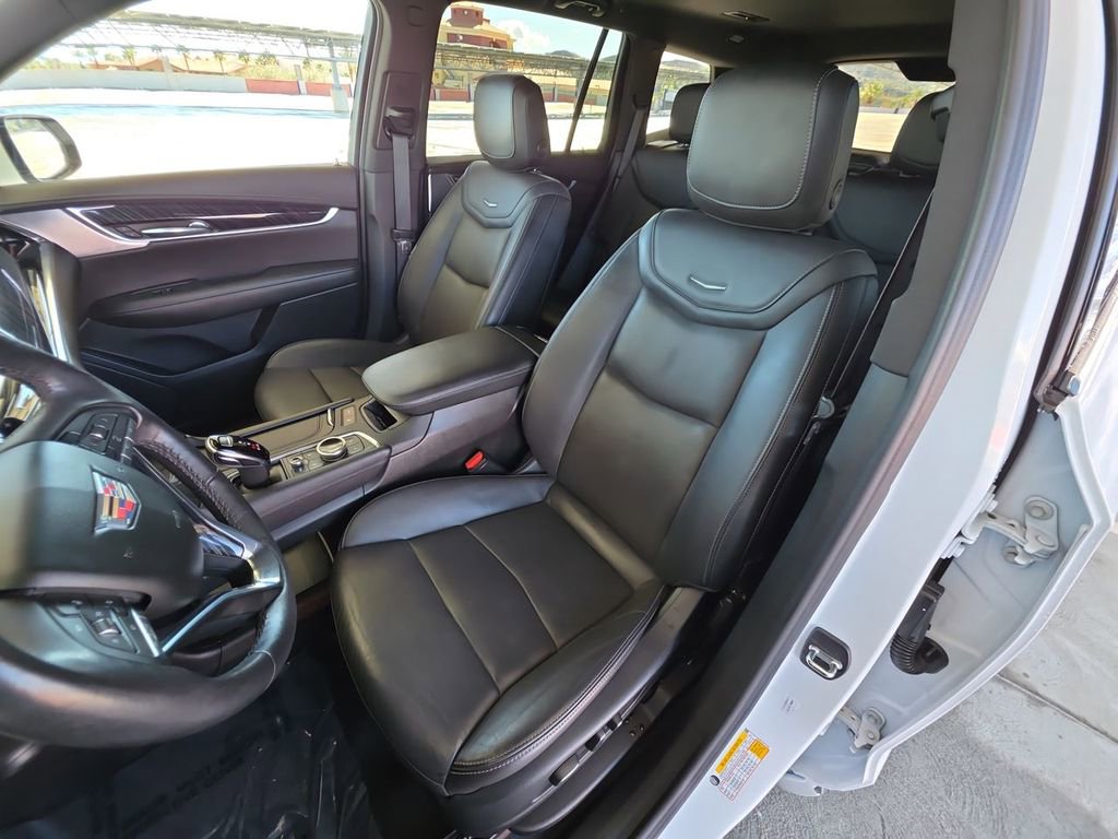 Certified 2023 Cadillac XT6 Premium Luxury image 20