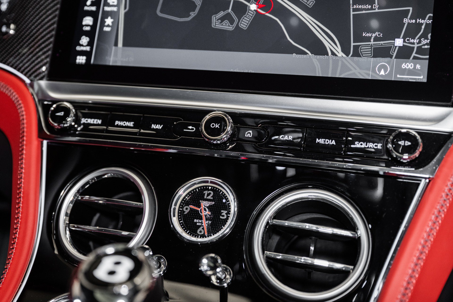 New 2024 Bentley Continental GT V8 AWD/4WD image 28