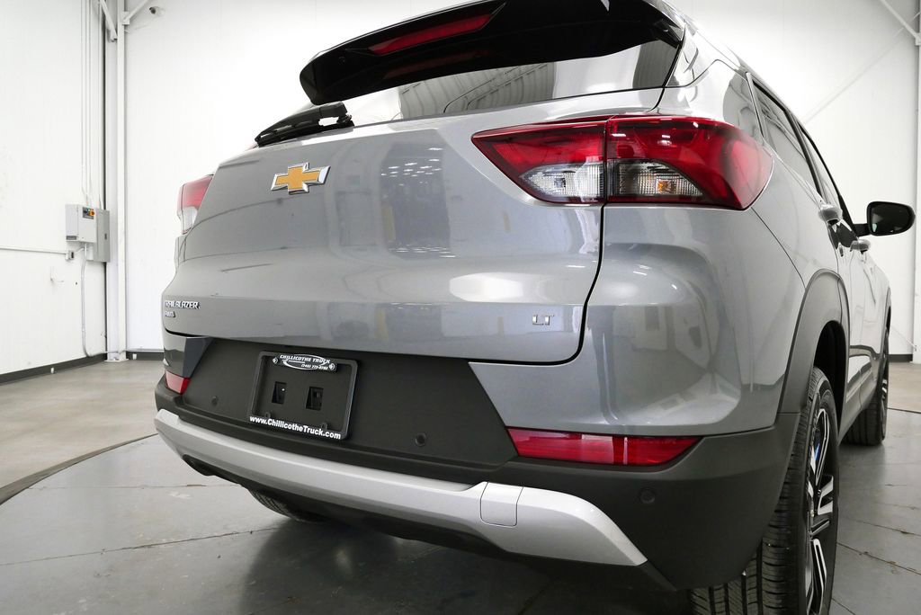 Used 2026 Chevrolet TrailBlazer LT w/ Convenience Package AWD/4WD image 34