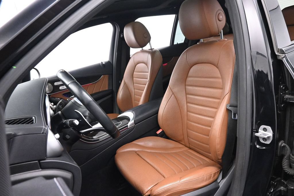 Used 2021 Mercedes-Benz GLC 43 AMG 4MATIC image 12