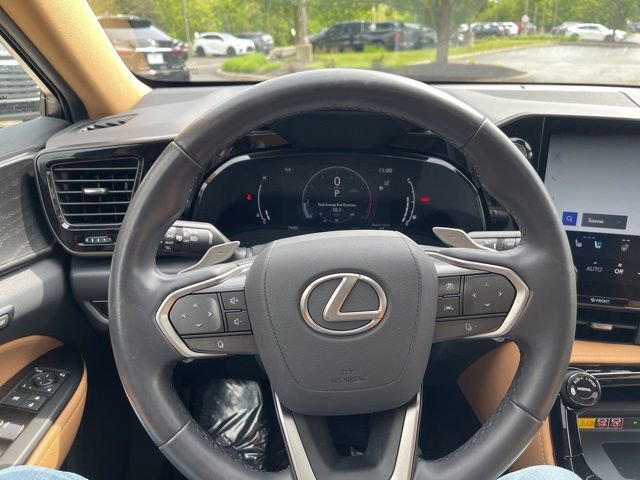 Used 2023 Lexus NX 350 AWD image 14