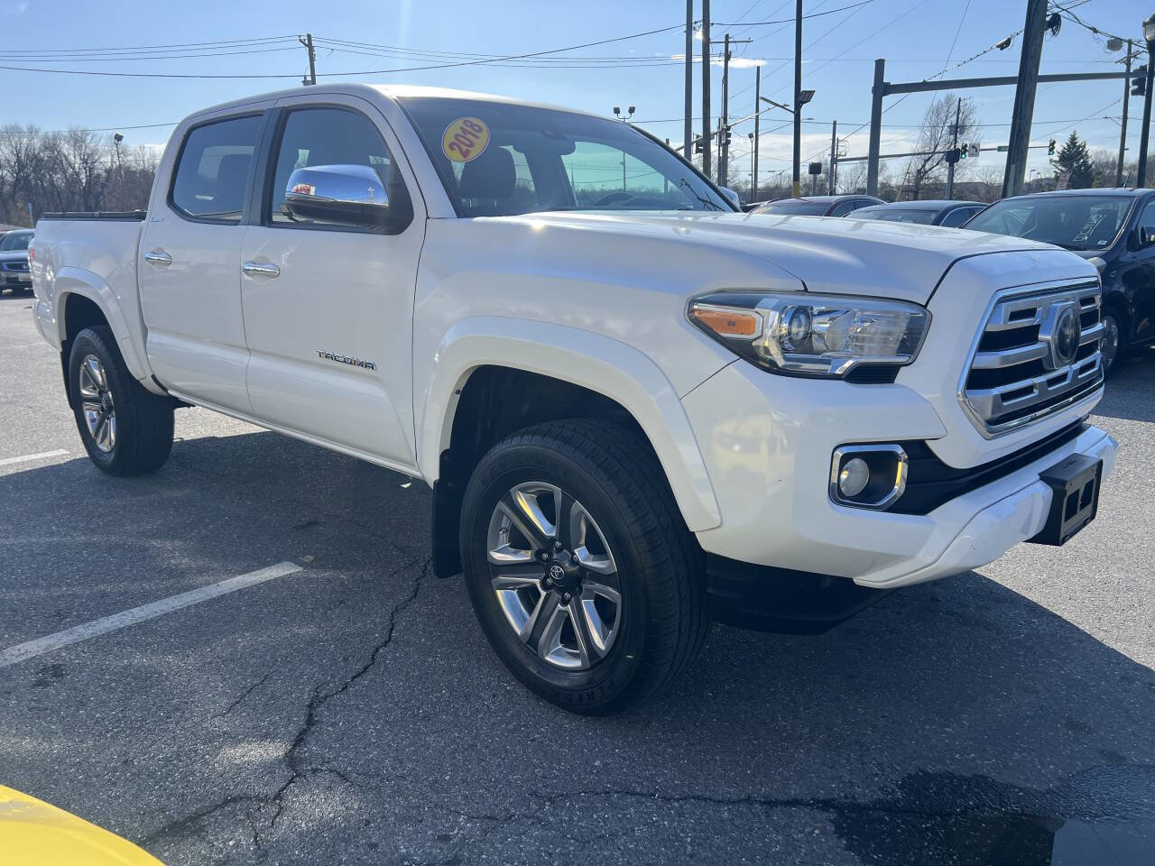 Used 2018 Toyota Tacoma Limited AWD/4WD image 3