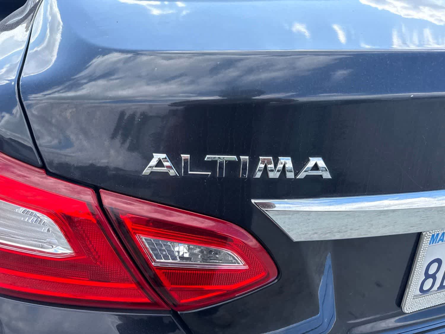 Used 2016 Nissan Altima 2.5 S w/ Power Driver Seat Package FWD image 13