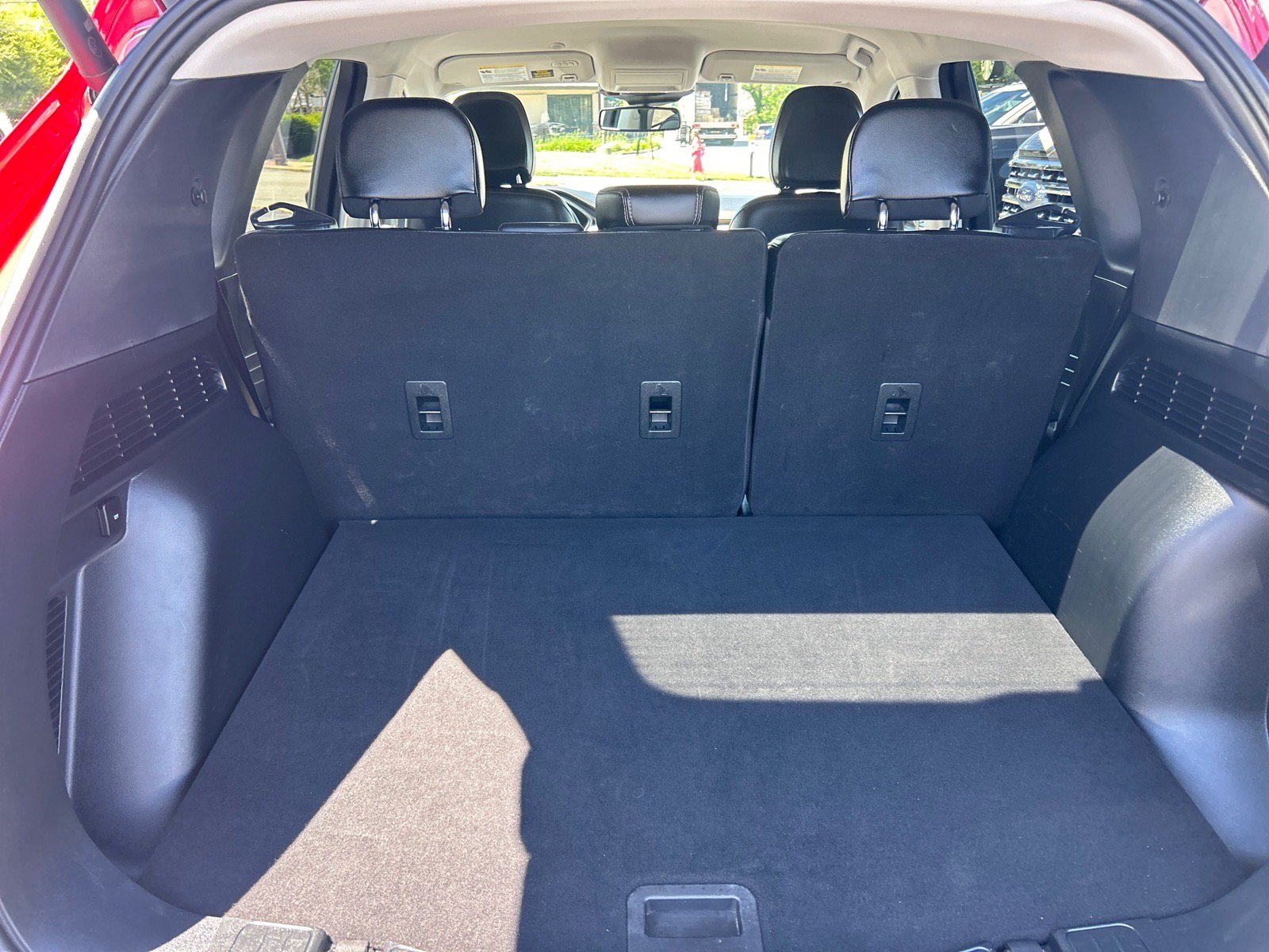 Certified 2022 Ford Escape Titanium w/ Titanium Premium Package FWD image 15