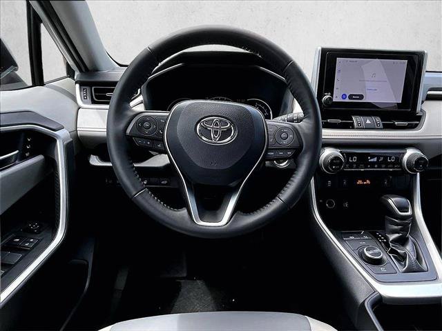 Used 2025 Toyota RAV4 XLE Premium w/ Weather Package AWD/4WD image 7