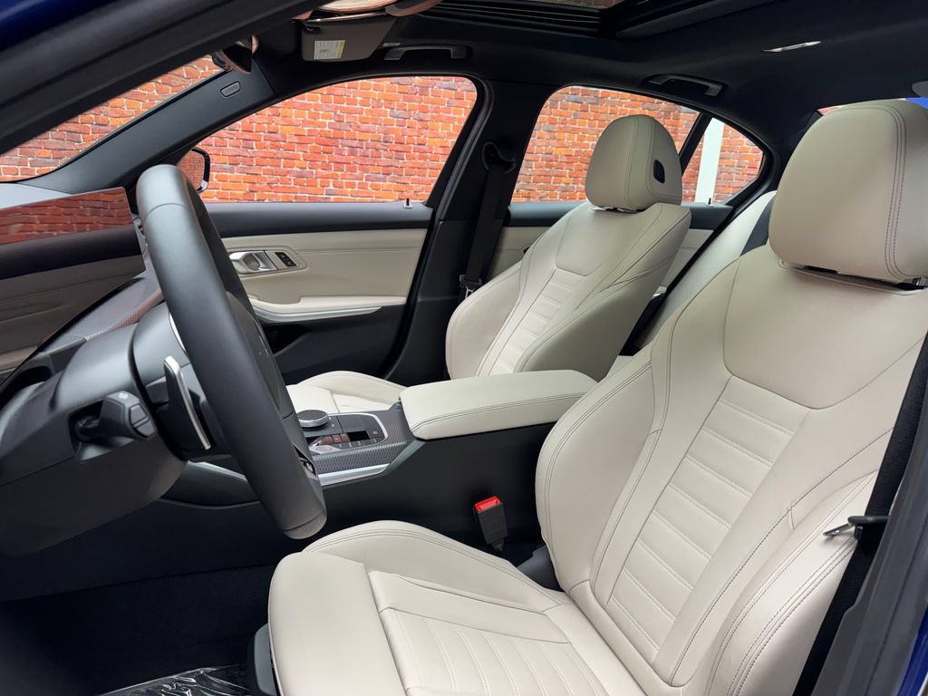 Certified 2025 BMW 330i xDrive Sedan w/ M Sport Package AWD/4WD image 23