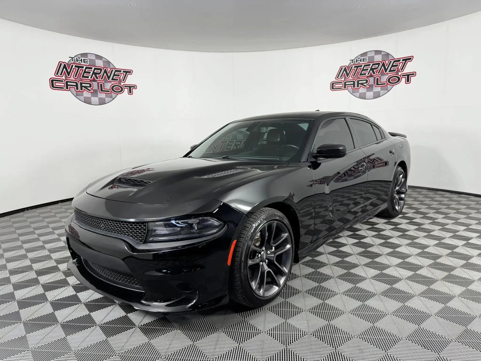 Used 2021 Dodge Charger R/T w/ Daytona Edition Group RWD image 3