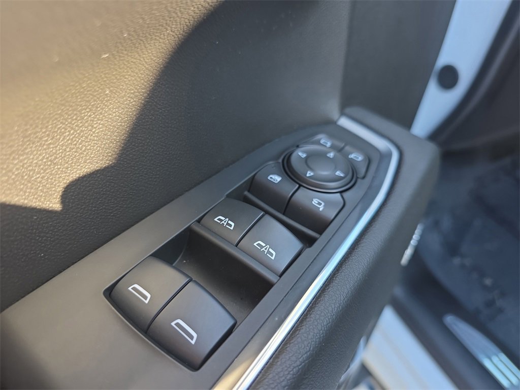 Used 2024 GMC Sierra 1500 SLT w/ SLT Premium Plus Package image 17