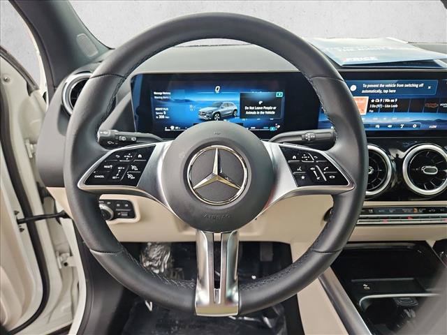 Used 2025 Mercedes-Benz GLA 250 4MATIC image 14