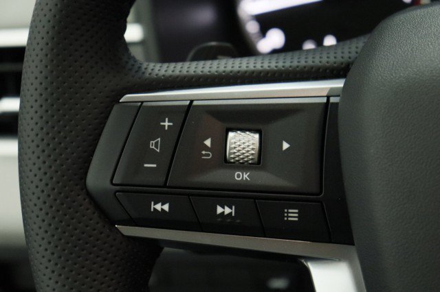 New 2026 Mitsubishi Outlander SE FWD image 9