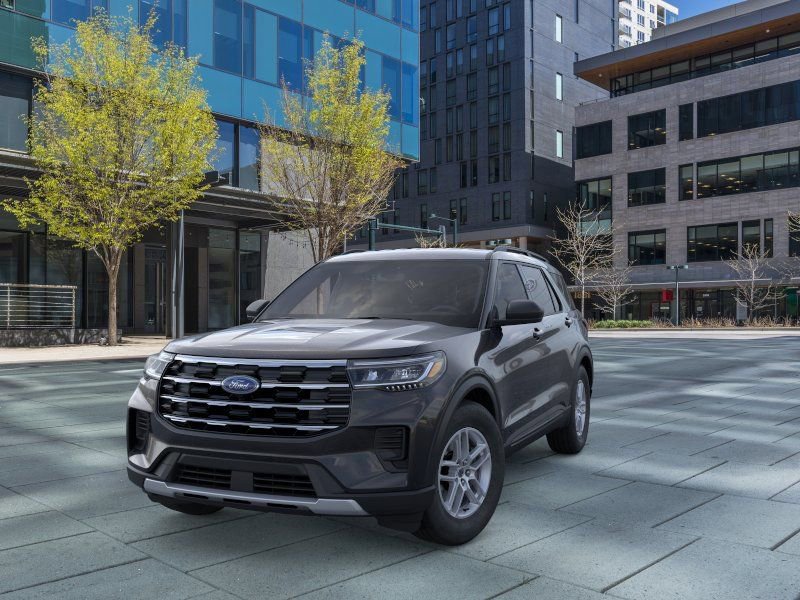 New 2026 Ford Explorer Active image 2
