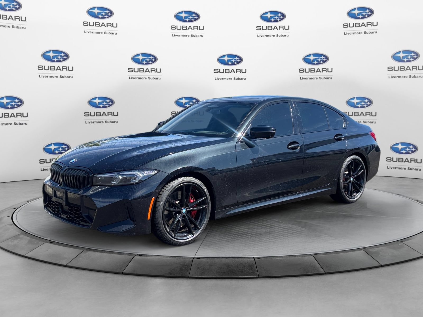 Used 2023 BMW 330i Sedan w/ M Sport Package RWD image 2