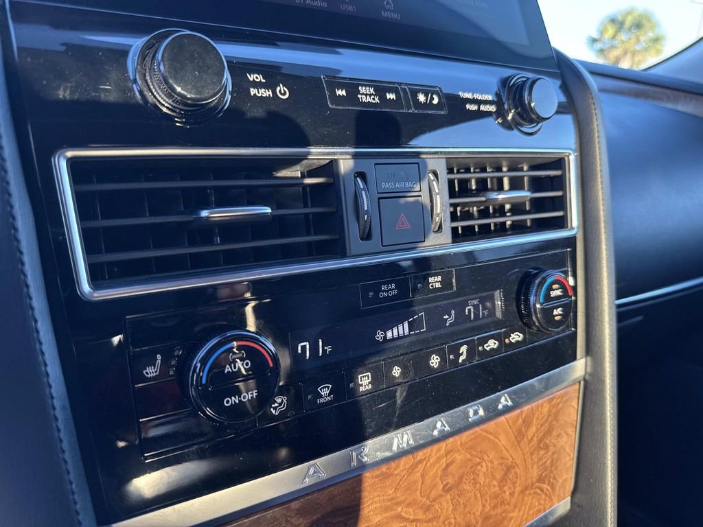 Used 2023 Nissan Armada SL w/ Captain's Chairs Package image 34