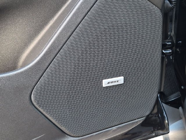 Used 2026 Cadillac XT5 Sportv w/ LPO, Floor Liner Package AWD/4WD image 18