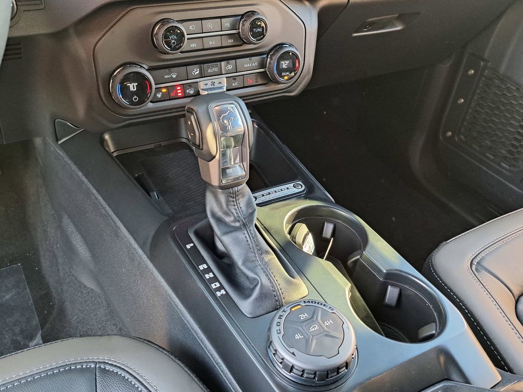 New 2025 Ford Bronco Outer Banks AWD/4WD image 11