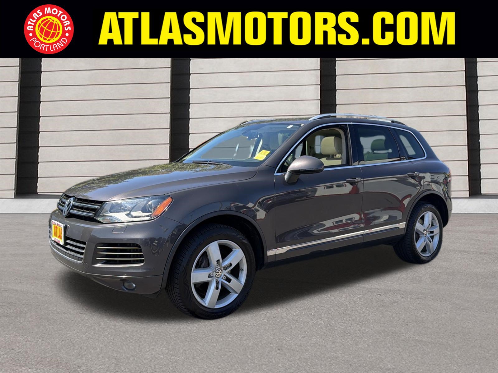 Used 2012 Volkswagen Touareg TDI AWD/4WD image 1