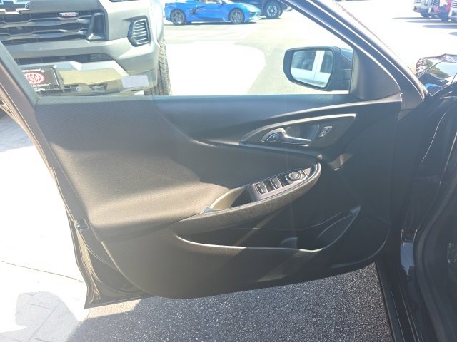 Used 2022 Chevrolet Malibu LT image 11