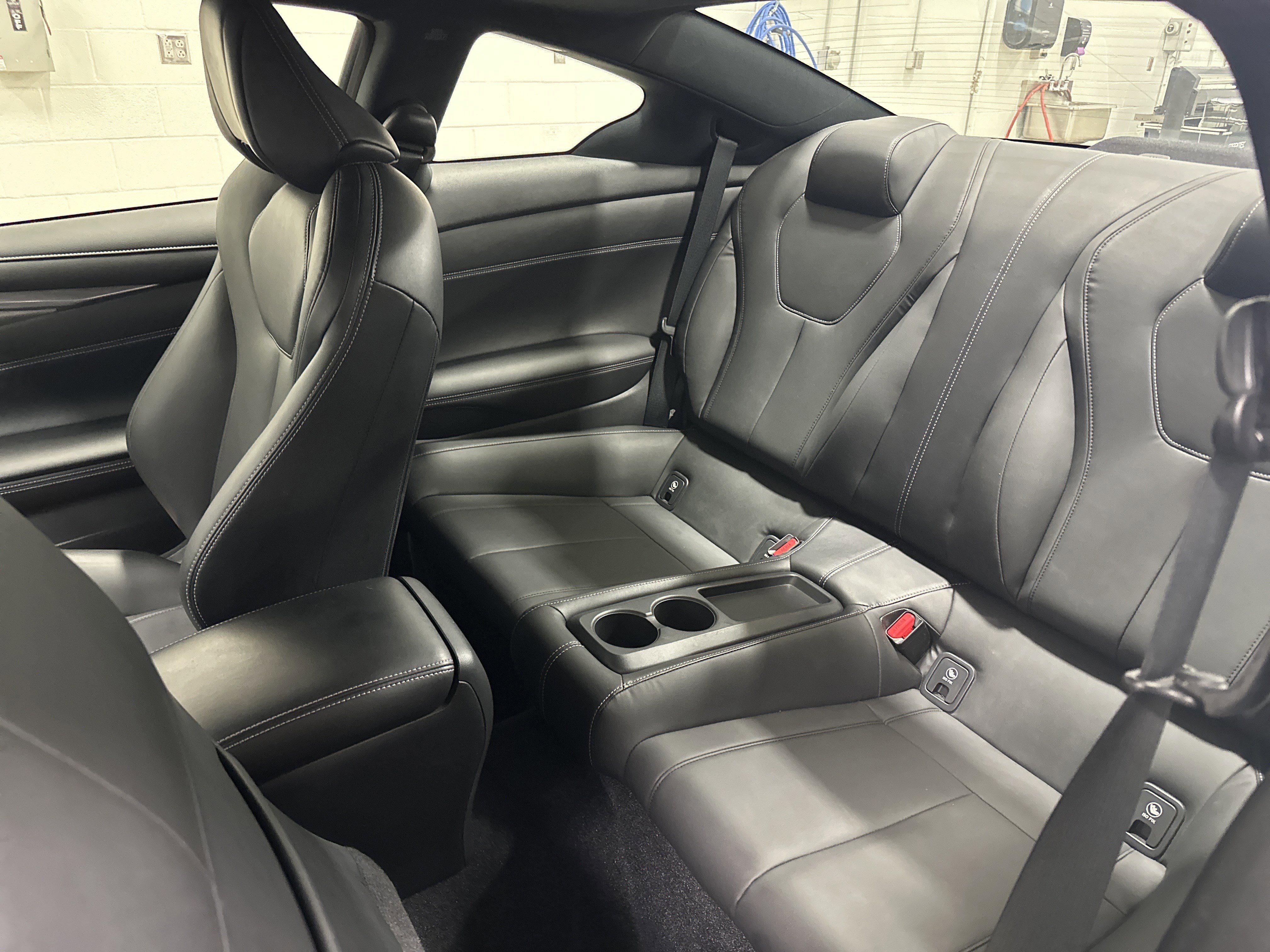 Used 2018 INFINITI Q60 3.0t Luxe w/ Sensory Package 3.0T Luxe AWD/4WD image 31