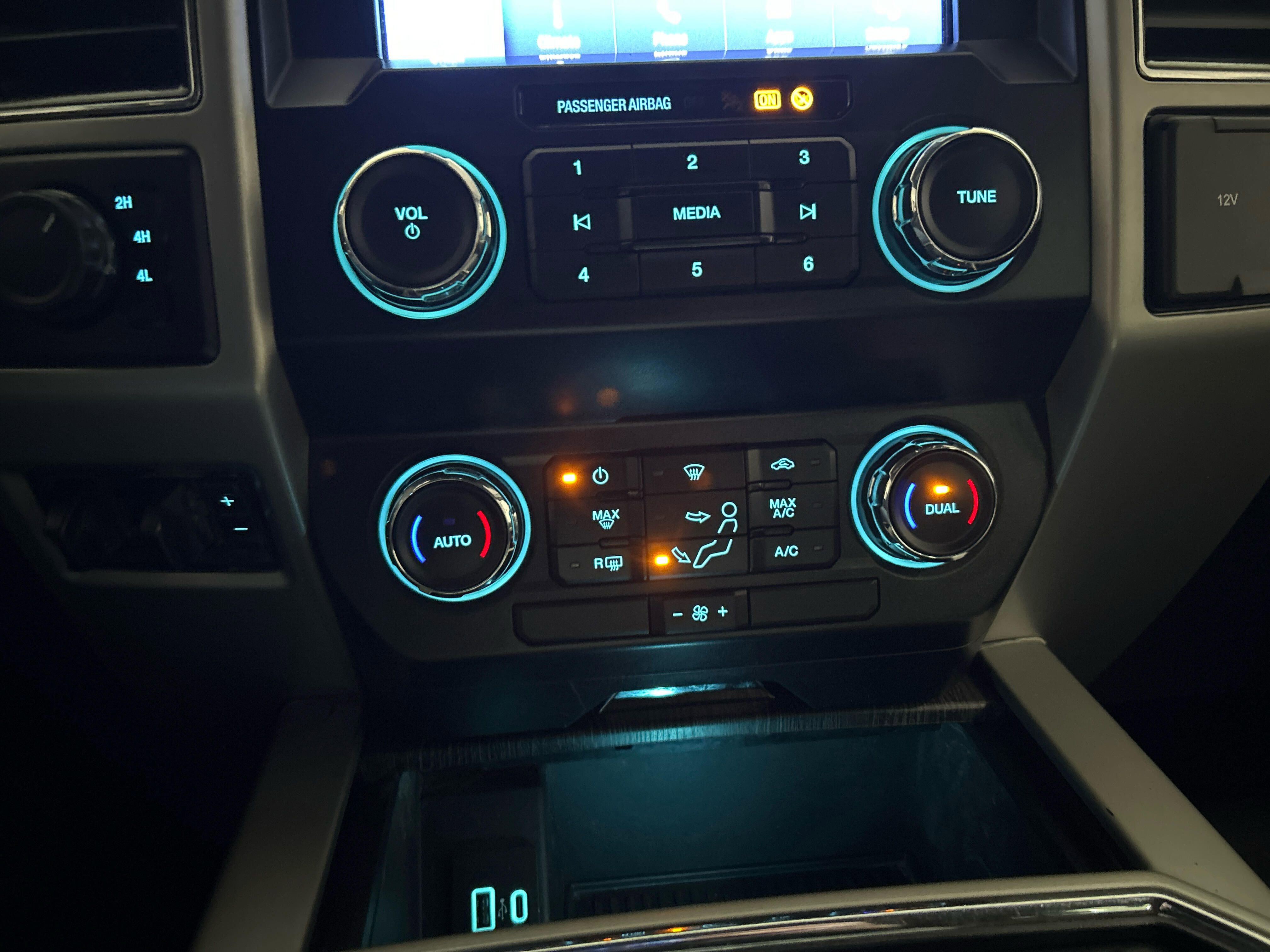 Used 2021 Ford F350 Lariat AWD/4WD image 16