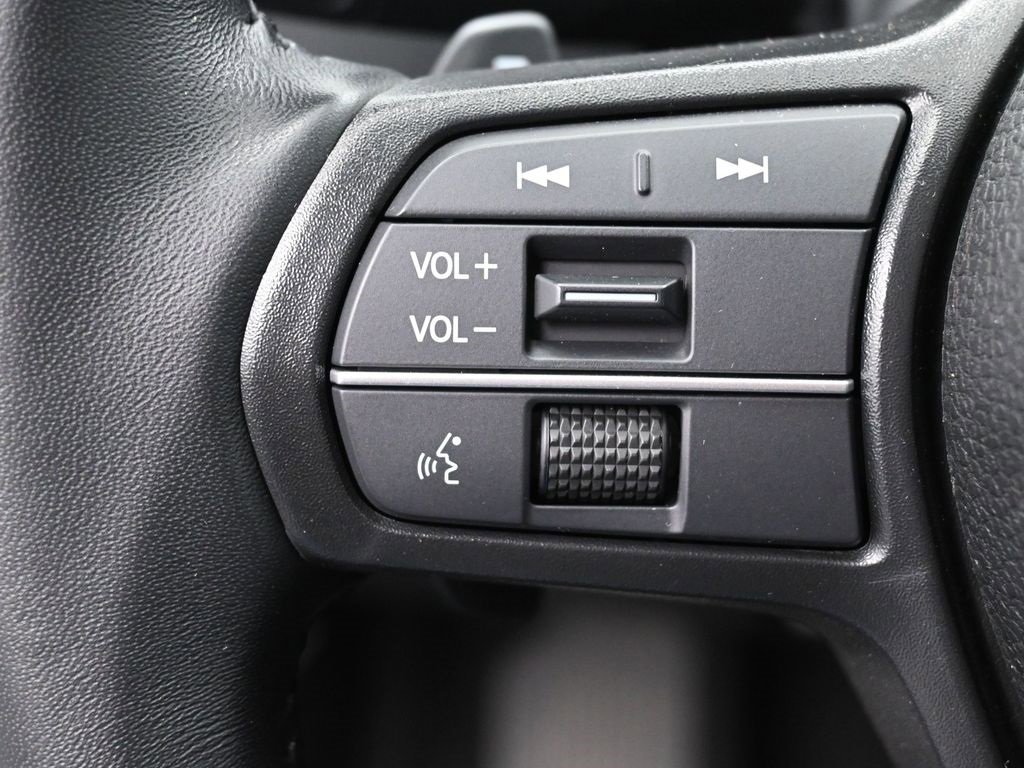 Used 2023 Honda Accord EX-L image 17