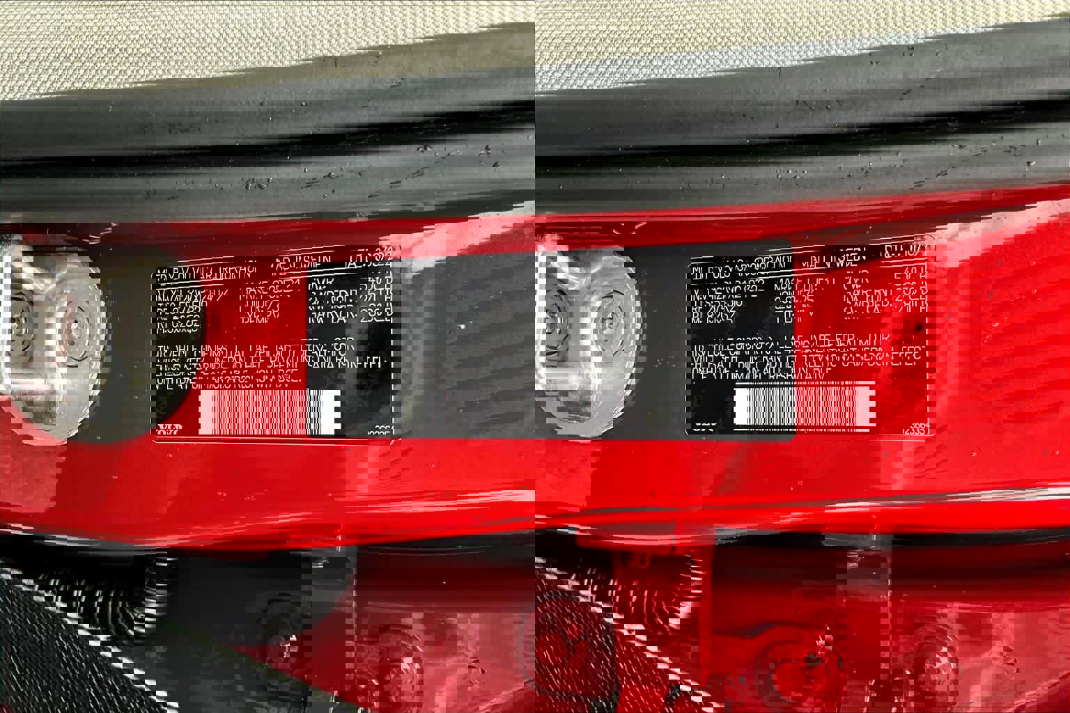 Certified 2023 Volvo XC60 B5 Plus w/ Climate Package image 31