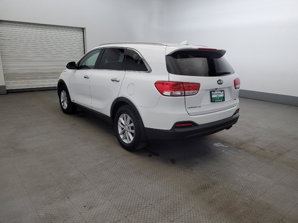 Used 2018 Kia Sorento LX image 5