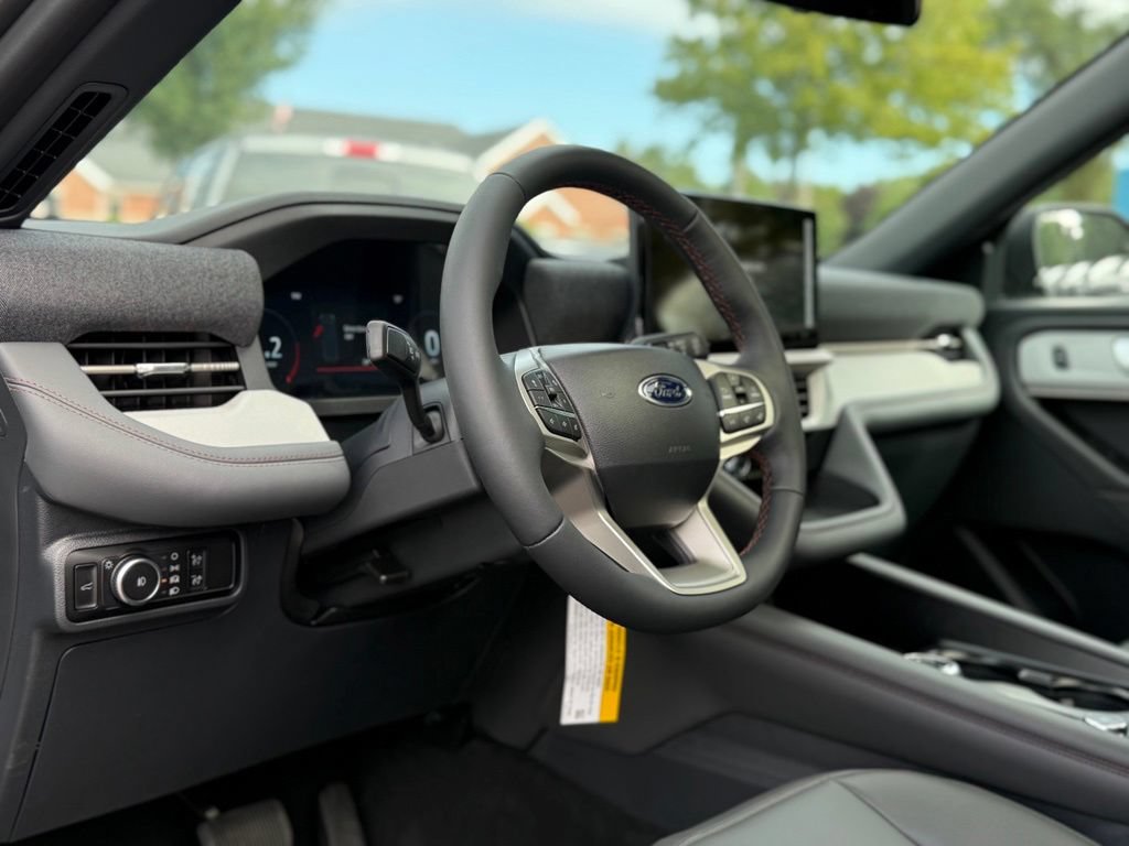New 2027 Ford Explorer Active w/ Active Comfort Package AWD/4WD image 10